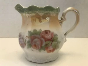 Jarra crema vintage Leuchtenburg Alemania rosas blancas festoneada en relieve - Imagen 1 de 6