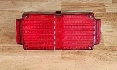 Freno luz trasera Honda 80-83 GL1100 1984 GL1200 Goldwing 81-82 CBX 1980-1984  Foto 1 de 4