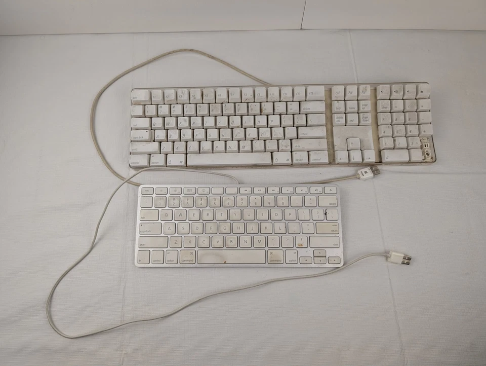 Lote de 2 teclados Mac Foto 1 de 1