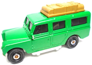 2018 MATCHBOX '65 LAND ROVER GEN II SAFARI GREEN 1:64 DIECAST 2 3/4" SUV TRUCK - Picture 1 of 6