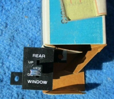 1980 1981 Pontiac Safari Catalina Wagon Rear Glass Switch NOS GM # 10009037 - Image 1 of 4