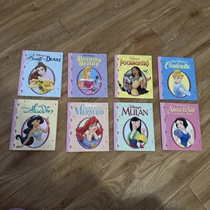 Disney Princess Illustrated Book Set 8 Books NEW Mulan Aladdin Cinderella Belle - Imagen 1 de 5