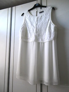 MINT VELVET WHITE LAYERED DRESS SZ 18, SLEEVELESS EVENING OCCASION BUST 42" - Picture 1 of 5