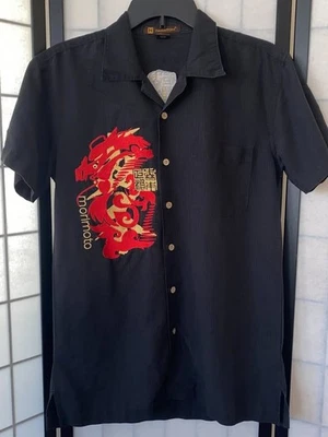 Camisa Harriton Para Hombre XS Bordada Botón Dragón Hierro Chef Masaharu Morimoto Foto 1 de 4