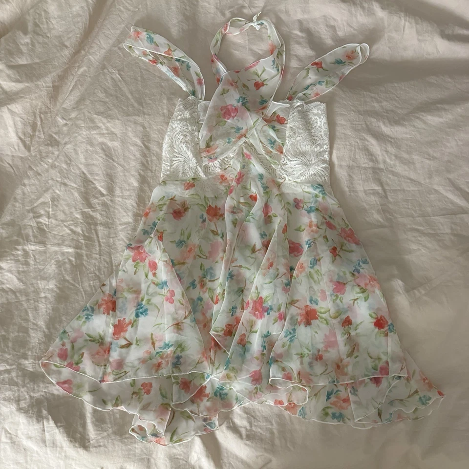 老式金色标签维多利亚的秘密娃娃吊带连衣裙,尺寸 M — 第 1/4 张图片