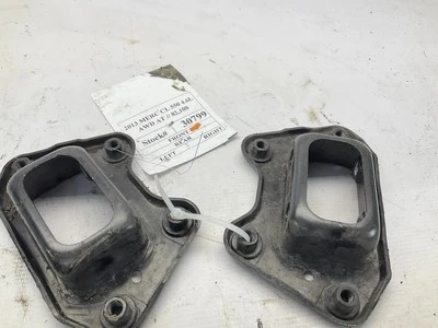 07-14 Juego de 2 soportes de montaje de refuerzo de parachoques delantero Mercedes-Benz CL550 W216 Foto 1 de 4