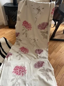 curtains pencil pleat next large pink florwered 66" x 90" drop - Picture 1 of 7