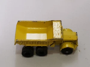 K-1 Matchbox 1-75 dumper camion giallo. - Foto 1 di 5