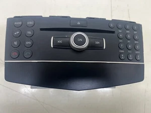 2007 MERCEDES C CLASS W204 RADIO CD STEREO PLAYER A2048704490 - Picture 1 of 9