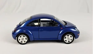 Bburago Volkswagen Beetle 1998 1:18 Scale Diecast Blue - #3392 - In Original Box - Picture 1 of 12