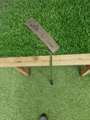 Dunlop Maxfli MPB lV Blade Putter 35" - Right Handed - Image 1 of 4