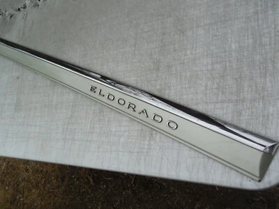 Moldura de puerta derecha Eldorado 1998 1999 2000 2001 2002 OEM usada beige/dorado Foto 1 de 4