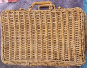 Vintage Woven Wicker Suitcase Picnic Basket Cottagecore Case - Picture 1 of 4