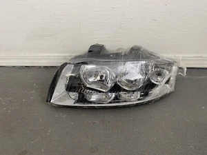 Audi B6 A4 Clear Xenon Ecode Headlight (Driver Side)(Aftermarket) - Bild 1 von 4
