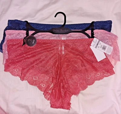 3 Pack Delta Burke Intimates  Sz 2X Lace  Panties Cotton Gusset Underwear  NWT - Image 1 of 2
