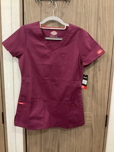 NWT Dickies Womens Purple Medical Blouse Size XS - Picture 1 of 12