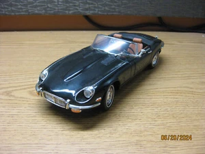 1/18 1971 JAGUAR E TYPE IN BLACK , BY ROAD SIGNATURE , NO BOX - Picture 1 of 20