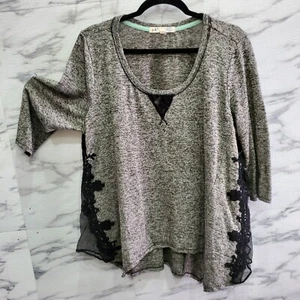 Jolt Blouse Women Size XL Gray Black Lace Sides Neck Accents Asymmetric Hem - Picture 1 of 9