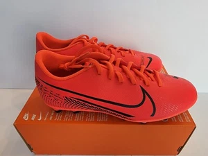 Nike Vapor 13 Club FG/MG Size 5.5 Men's AT7968-606 Football Cleats Shoes No Li - Picture 1 of 4