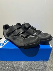GIANT FLUX MEN’S MTB CLIPLESS 2 bolt SHOES, BLACK, EU 45 US 12 - Picture 1 of 6