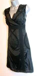 CASI FAMOSO REINO UNIDO 8 Negro Crochet Aplique Bordado Encaje Cóctel Vestido £198 - Imagen 1 de 11