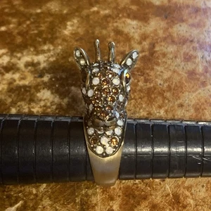 Anillo Jirafa Heidi Daus Talla 8.75 Marrón y Cristales Opalita en Oro Cepillado - Imagen 1 de 11