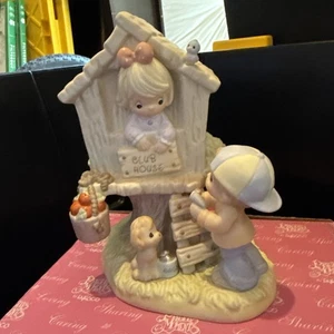 Precious Moments "Building Special Friendships" Figurine 879029 - Bild 1 von 3