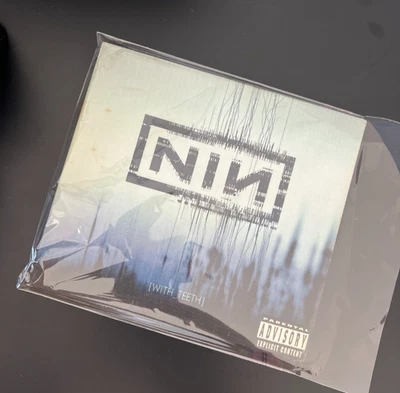 Nine Inch Nails - With Teeth - DualDisc - CD/DVD Audio 5.1 Multichannel Surround - Bild 1 von 2