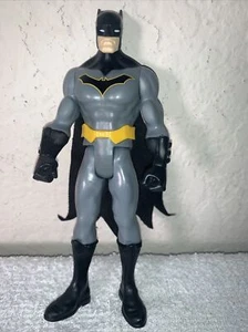 DC Comics Justice League Batman Actionfigur schwarz grau Anzug Mattel 2017 6" - Bild 1 von 8