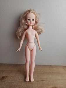Muñeca rubia 13" Italia Z.z. Muñeca de moda de plástico para cerrar los ojos - Imagen 1 de 24