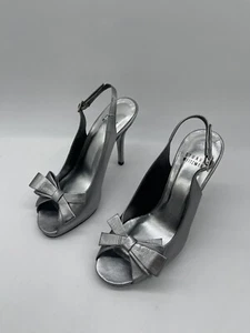 Stuart Weitzman Silver Leather Peep Toe Slingback Pumps With Bow Size 6.5 - Picture 1 of 11