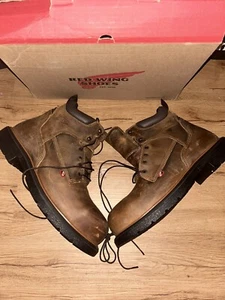 RED WING SHOES MENS 212 SAFETY TOE DYNAFORCE WORK BOOTS SIZE 9 NWB $245 - Picture 1 of 7