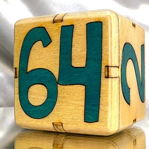 64.WHITE.Turquoise - Backgammon Doubling Cube - 36mm - Picture 1 of 9