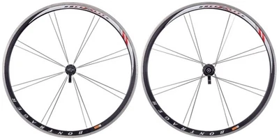 Juego de ruedas de carretera cubierta de aleación Bontrager Race X Lite llanta Shimano 10 velocidades QR 700c TT Foto 1 de 4