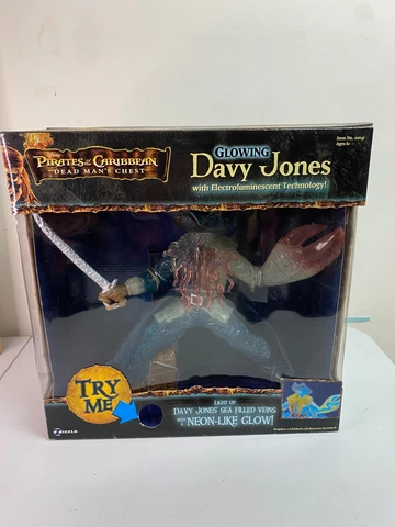 GLOWING DAVY JONES FIGURINE DISNEY PIRATES OF THE CARIBBEAN DEAD MAN S CHEST Cover