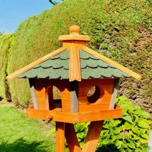 DARLUX Vogel Futter Haus L Sechseck Holz Vogelhaus Futterstelle Braun/ Grün - Bild 1 von 4