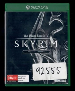 The Glder Scrolls V SKYRIM XBOX ONE GAME - Picture 1 of 2