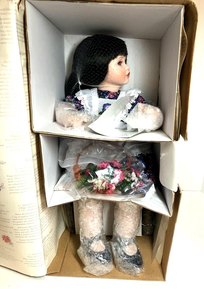 Black Berry Blossom By Ann Timmerman Georgetown Collection Doll 13" NIB - Изображение 1 из 4