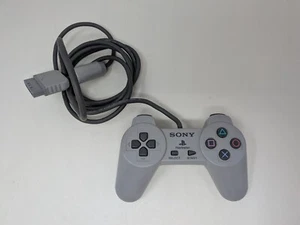 PS1: Authentic OEM Sony PlayStation Controller Gray SCPH-1080 Tested/Working - Picture 1 of 2