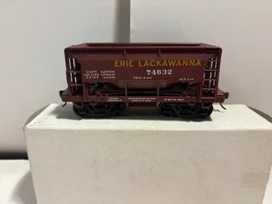 ATLAS O SCALE LACKAWANNA ORE CAR 74632 - Picture 1 of 4