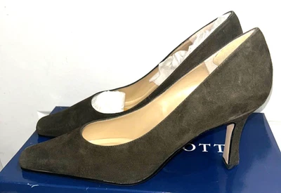 Salto Karen Scott Feminino Vintage Novo Na Caixa Dreamer Camurça Oliva Tamanho 9 Biqueira Quadrada - Imagem 1 de 4