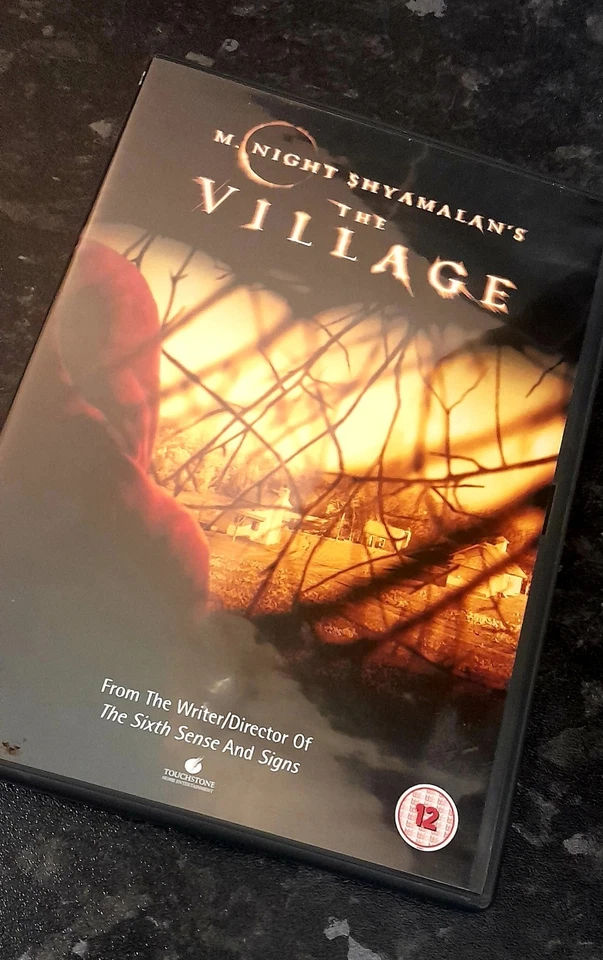 The Village (2004) DVD M. Night Shyamalan - Image 1 of 1