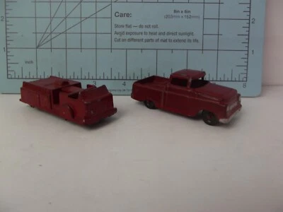 Vintage Original MidgetToy Red Fire Truck 3 1/2" Long 1940's, Pickup - Image 1 of 4