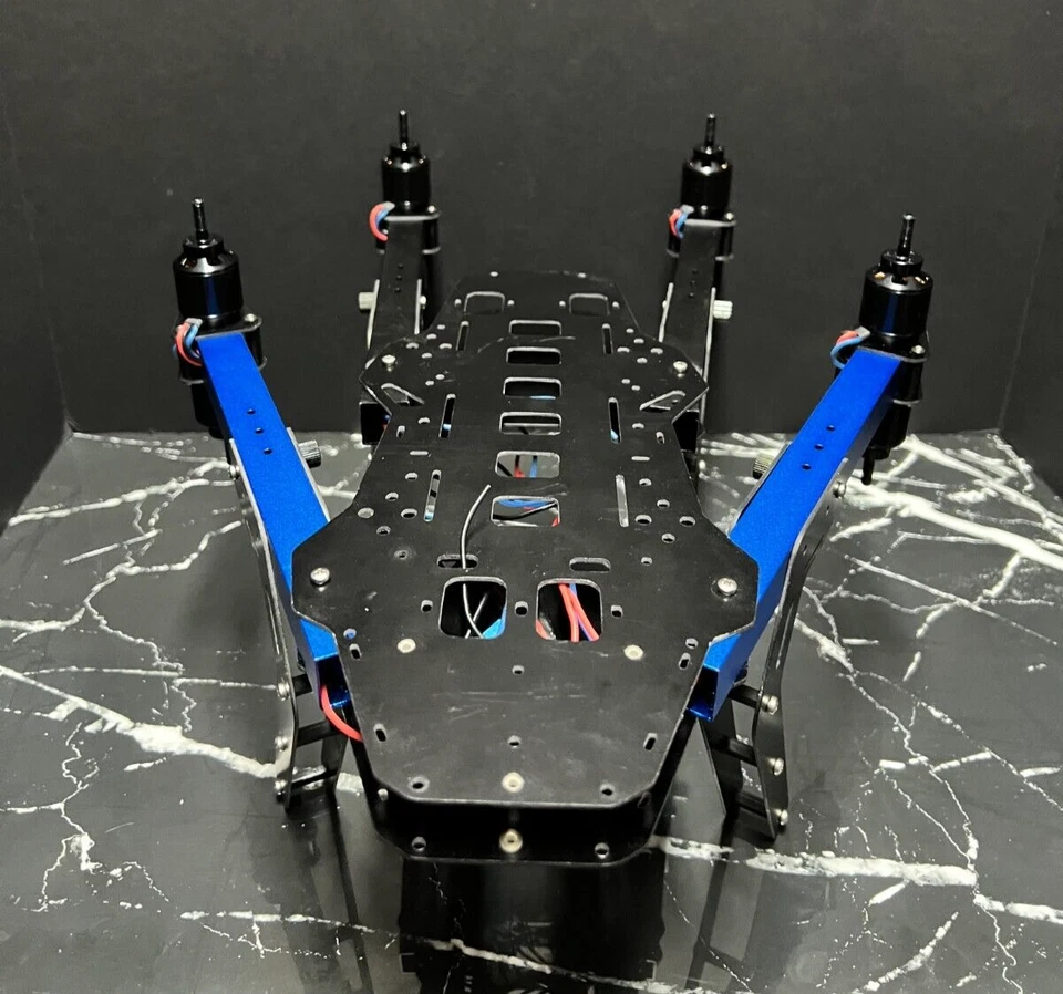 3DR Robotics (X8) Drone Frame Kit, Carbon Fiber Plates and Hardware / Props - Image 1 of 4
