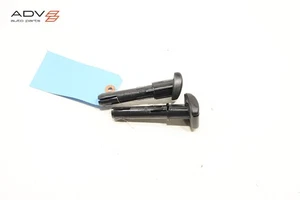 18-21 FORD EXPEDITION FRONT RIGHT SEAT HEADREST HEAD REST GUIDE SLEEVES OEM SET - Picture 1 of 4