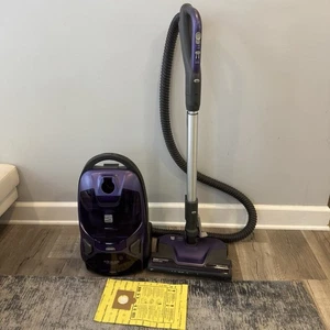 Aspirapolvere a bidone Kenmore serie 600 con attacchi Pop N Go HEPA CLEAN - Foto 1 di 10