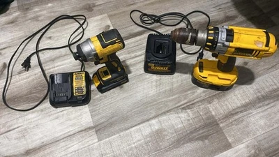 juego de taladros dewalt Foto 1 de 3