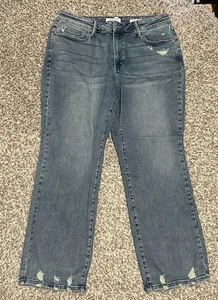 Judy Blue Jeans Women  18W Straight Leg Medium Wash Denim Lightly Distressed - Picture 1 of 2