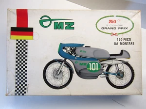 Protar Vintage 1:9 Scale MZ 250 Twin Cylinder GP model kit # 111 - Picture 1 of 9