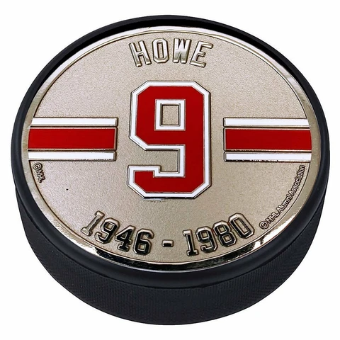 Gordie Howe #9 Detroit Red Wings HHOF 3D Silver Plated Medallion Hockey Puck Cover